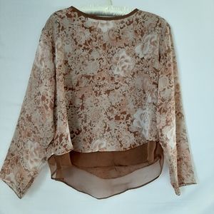 Long sleeve chiffon blouse
